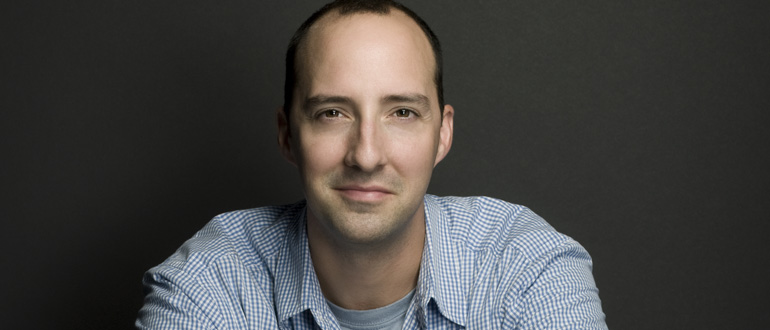 Tony Hale concert