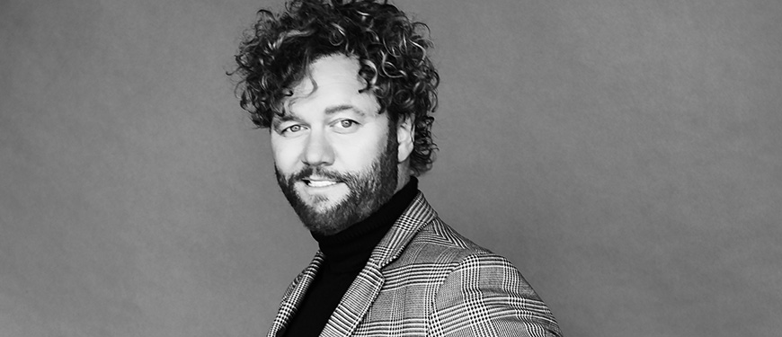 A Christmas with David Phelps